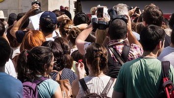 Patronate: Aproape 95.000 de turiști au cheltuit 3,5 mil. euro în minivacanța de 1 Mai, cu 20% mai puțin față de 2015