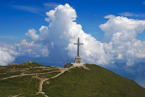 Locurile energetice, spirituale și vestigiile UNESCO atrag tot mai mulți turiști străini în România
