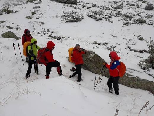 Traseele turistice superioare cabanelor de pe versantul nordic al Munților Făgăraș, închise din cauza ninsorilor