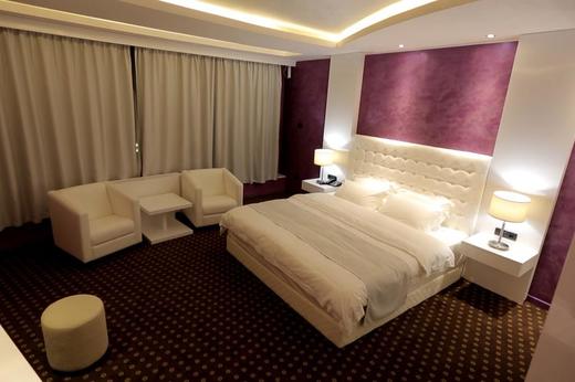 Orbis a semnat un acord cu Accor privind vânzarea activității de servicii hoteliere