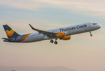Thomas Cook, cea mai veche companie de turism din lume, se luptă pentru supraviețuire. 600.000 de turiști se pot trezi blocați în cazul unui colaps