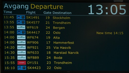 Românii au rezervat cu 55% mai multe bilete de avion pe rutele interne