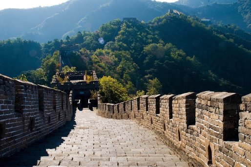 Marele Zid, vandalizat în prima zi de redeschidere. Autoritățile chineze amenință făptașii cu umilirea publică