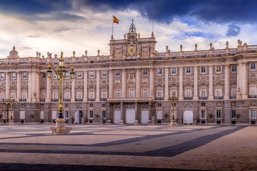 Veniturile din turism ale Spaniei s-au înjumătățit în primele patru luni din 2020