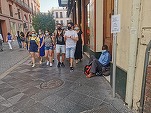 CORESPONDENȚĂ din Spania - FOTO: Toată lumea, inclusiv cerșetorii, poartă mască pe stradă, chiar dacă temperaturile au trecut de 40 de grade Celsius