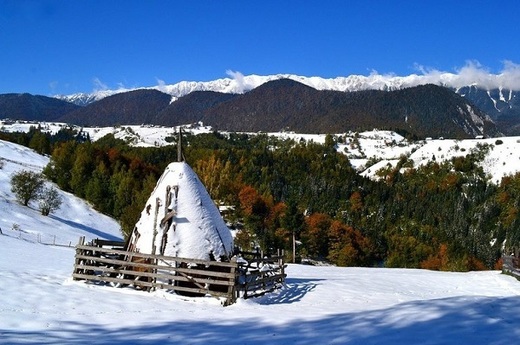 Peste jumătate din locurile de cazare în Poiana Brașov și în zona Bran-Moieciu - ocupate pentru minivacanța de 1 Decembrie