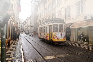 Sectorul turistic al Portugaliei a regresat la nivelul anilor '80