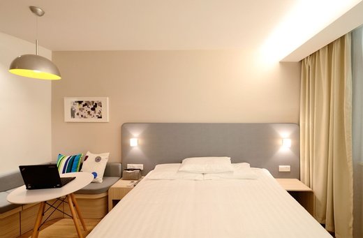 Piața hotelieră din România, deși puternic afectată de pandemie, este indicată ca extrem de atractivă în regiune. Calcule - revenire între anii 2022-2023, în orașele mai mici, și între 2023-2024, în capitale
