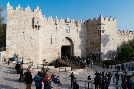 Israelul și-a redeschis granițele pentru turiștii străini. Condițiile de călătorie