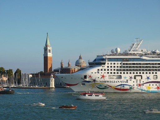 Marile nave de croazieră, interzise în centrul Veneției