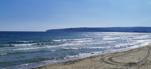 Jumătate din turiștii străini cazați în Varna în luna iunie au fost români