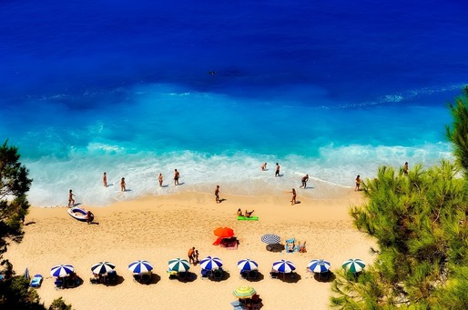 Spania - cele mai multe plaje cu steag albastru în 2022. Grecia, pe locul 2