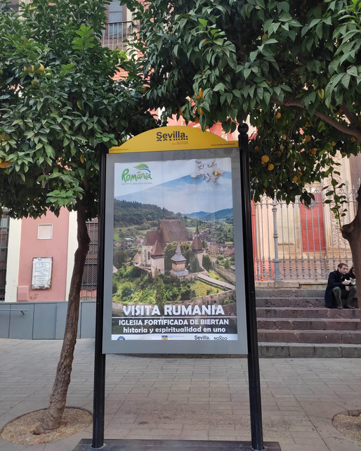 GALERIE FOTO Campanie de promovare a României pe străzile din Sevilla