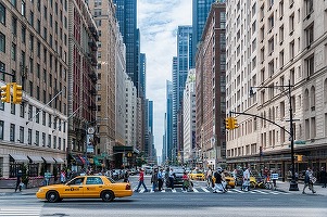 New York a introdus restricții severe împotriva Airbnb și Booking. "Nu sunteți bineveniți!”