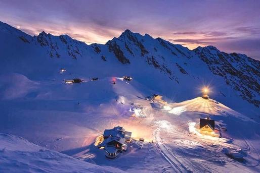 Hotelul de Gheață de la Bâlea Lac, promovat într-un top mondial al atracțiilor turistice de iarnă