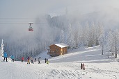 Pârtiile din Brașov, deschise în partea superioară a masivului Postăvaru. Noile tarife 