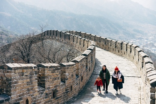 China ușurează obținerea vizelor pentru cetățenii americani și ridică vizele pentru câteva state europene