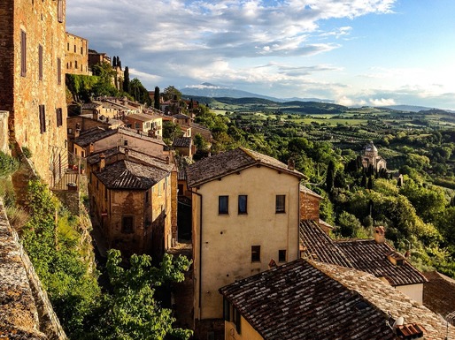 Italia caută sute de mii de oameni pentru industria turismului