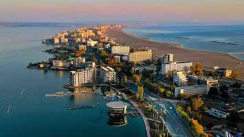 Peste 70.000 de turiști s-au cazat în hotelurile și apartamentele de vacanță de pe Litoral, de la deschiderea sezonului 2024