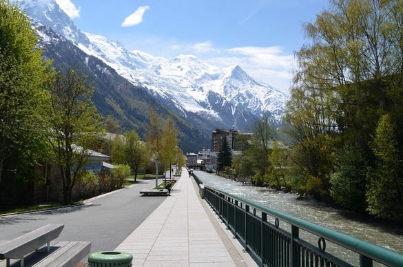 FOTO Premieră în Franța - Faimoasa Vale Chamonix restrânge numărul locuințelor ce pot fi închiriate turiștilor. Apar temeri