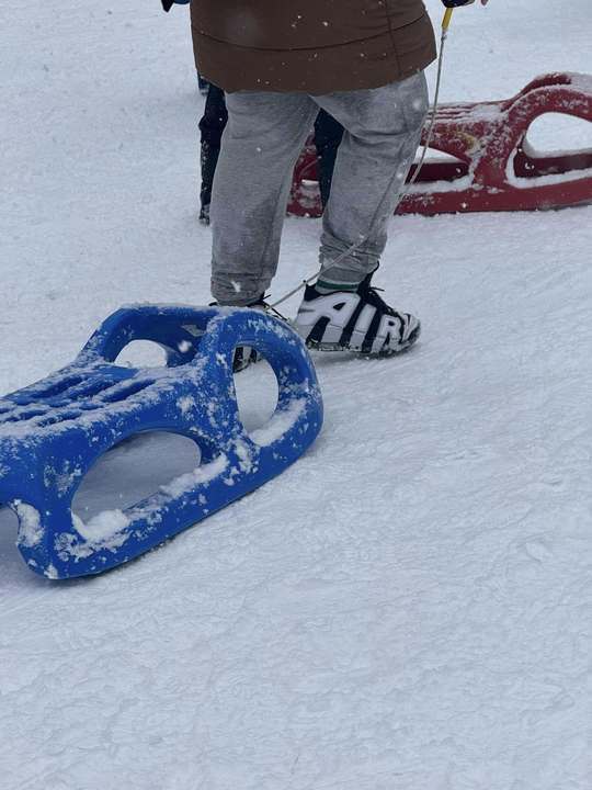 FOTO Avertisment inedit Salvamont Brașov: Adidașii cool, blugii rupți, UGG pufoase, paltoanele elegante și gleznele „libere și fericite”, absolut perfecte pentru oraș. Pe munte...