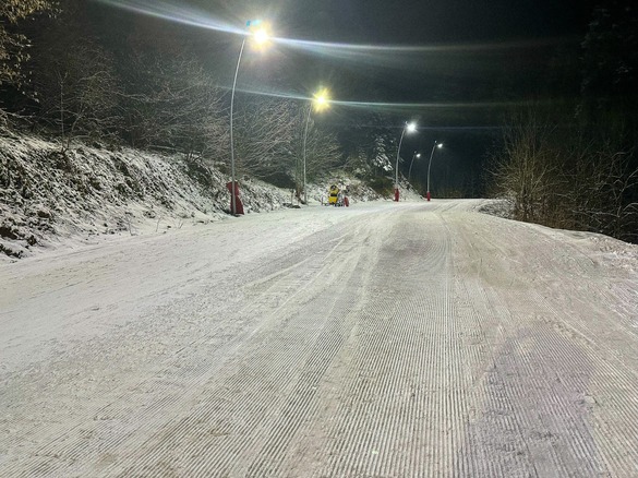 FOTO Schi nocturn în Poiana Brașov