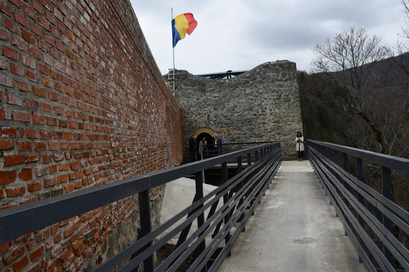 FOTO Cetatea lui Vlad Țepeș de la Poenari, redeschisă după ample lucrări de conservare și restaurare