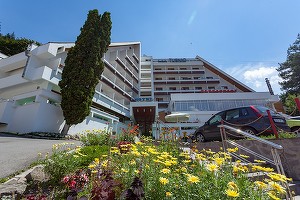 Piedone a închis 30 de camere ale Hotelului Tușnad
