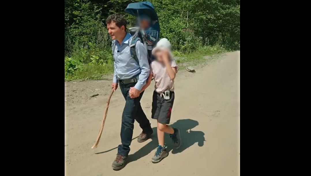 Nicușor Dan: Invit pe români să își petreacă vacanțele și în România VIDEO