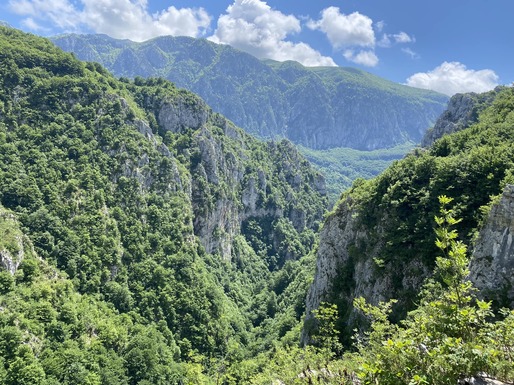Numărul turiștilor din Parcul Național Domogled-Valea Cernei, în scădere