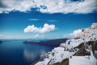 Crește numărul insulelor grecești care vor să taxeze turiștii străini