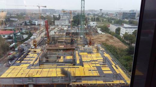 Skanska a cumpărat de la Ion Rădulea un teren al fostei fabrici Pumac pentru un nou proiect de birouri