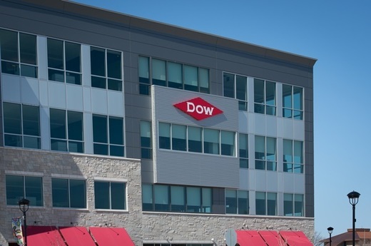 Dow Chemical desființează 4% din locurile de muncă în contextul fuziunii cu DuPont 