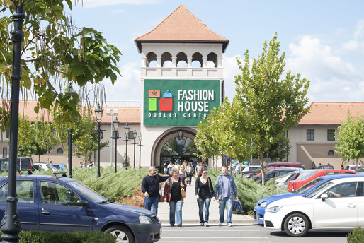 Cinci noi branduri au deschis magazine în Fashion House Outlet Centre din București