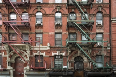 Prețurile chiriilor scad în New York. Stocul locuințelor oferite spre închiriere este foarte ridicat