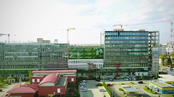 Dezvoltarul Werk investește 2,5 milioane euro într-o parcare cu 400 de locuri lângă clădirea office Vox Technology Park