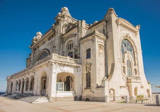 Cazinoul din Constanța, între cele mai periclitate 12 situri de patrimoniu din Europa