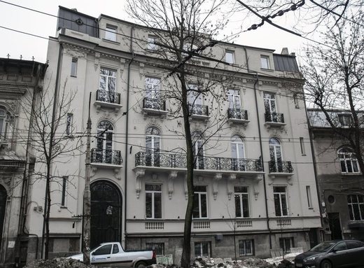 Fondatorul Romstal, Enrico Perini, vinde Primăriei Capitalei un imobil monument istoric cu 37 de camere din centrul orașului. Negocierile - de la 1,2 milioane euro, mult peste prețul achitat de italian