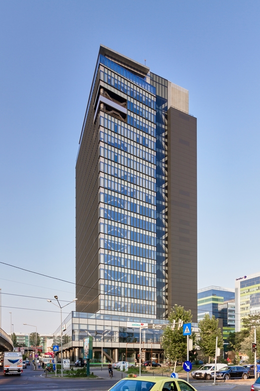 Retailerul CCC, grup fondat de “Regele Pantofilor” din Polonia, își mută birourile în clădirea Globalworth Plaza din Pipera