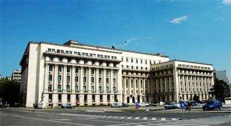 Internele își reabilitează termic palatul din Piața Revoluției, fostul sediu al CC al PCR și al Senatului. Câți bani vor fi cheltuiți
