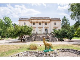 GALERIE FOTO Domeniul și palatul Mocioni-Teleki din județul Arad, scoase la vânzare pentru 1,1 milioane de euro