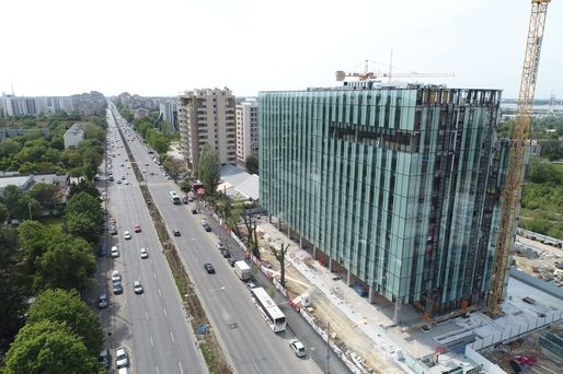 EXCLUSIV River Development, controlat de Ion Rădulea, scoate la vânzare proiectul imobiliar mixt The Light și speră la un randament de sub 7%. „Bucureștiul a intrat pe radarul investitorilor.“