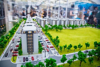 Reprezentant târg imobiliar: Segmentul rezidențial middle class este vândut cel mai bine în București, fiind singurul care evoluează într-un ritm constant    