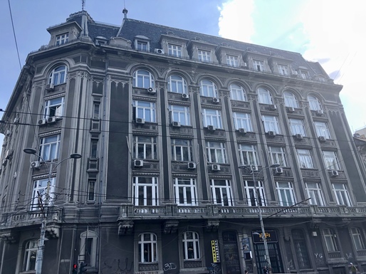 FOTO Guvernul a vândut birouri, în centrul Capitalei, de peste 1,3 milioane euro, deși ministerele se plâng că nu au spații și închiriază
