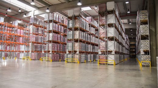 Maracana, cu activități în domeniul transporturilor, depozitării, logisticii și distribuției, a închiriat spații logistice în Ploiești și în Constanța