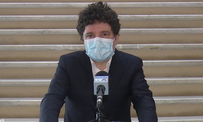 FOTO Un fost aliat al activistului Nicușor Dan vrea să atace în justiție suspendarea PUZ-urilor de sector ale Capitalei inițiată de primarul Nicușor Dan