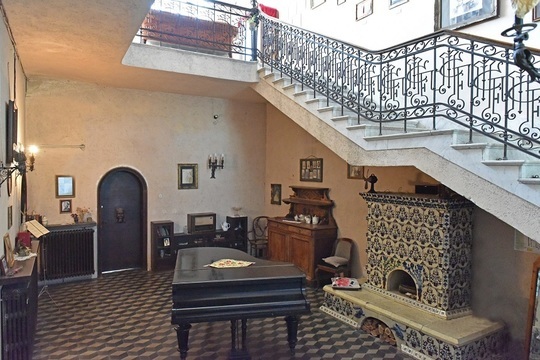 FOTO Casa boierească Costa-Foru din Dealul Mitropoliei este de vânzare la 1,75 milioane de euro