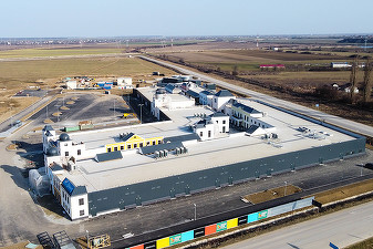 Cover Grup Construct - cel mai bun an din istorie. Românii se mută la curte, pe fondul pandemiei. “Sunt tot mai puțini clienți care se lasă ghidați de preț.”. Efervescență și în piața muncii din construcții