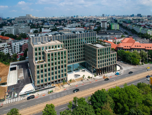 CONFIRMARE Booking.com a semnat unul dintre cele mai mari contracte de închiriere de birouri, pregătind deschiderea în România a unui centru regional de servicii, unde vor munci sute de angajați
