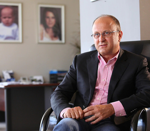 EXCLUSIV Un nou fond de investiții imobiliare. Dan Șucu investește alături de CEO-ul SVN și avocatul Cosmin Savu-Cristescu. Randamente promise de peste 20%, în special din apartamente. Consiliu de supraveghere redutabil